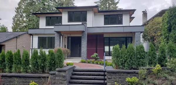 Front elevation of the 23rd Street residence with landscaped terraces